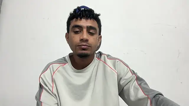 dominic brandd23 online show from 09/19/25, 09:02