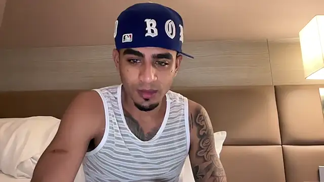 dominic brandd23 online show from 10/11/25, 06:14