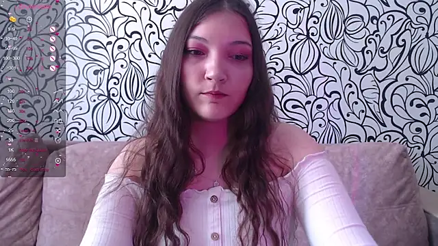 Snapshot of AlisaDevis chatting on 06/16/26, 08:36 AlisaDevis online show from 06/16/26, 08:36