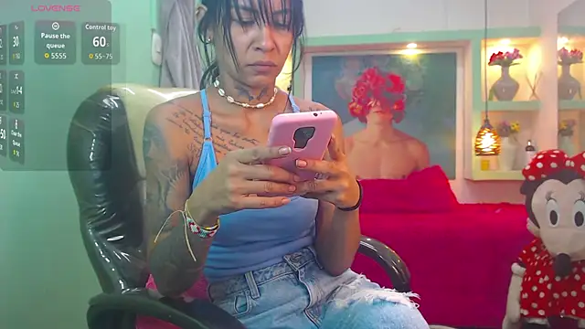 lorenapinto online show from 05/16/26, 02:10