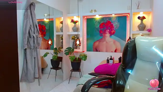 lorenapinto online show from 11/05/25, 02:36