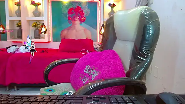 lorenapinto online show from 11/14/25, 08:23