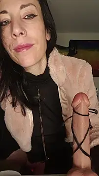 Snapshot of freyamoret chatting on 03/04/26, 03:14 freyamoret online show from 03/04/26, 03:14