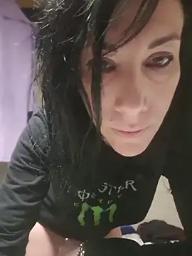 freyamoret online show from 03/25/26, 04:45