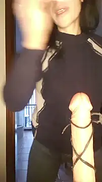 freyamoret online show from 11/30/25, 07:09