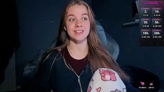 candy maggie online show from 11/01/25, 06:57