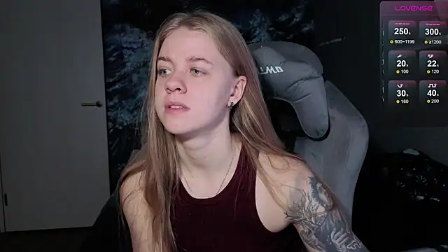 candy maggie online show from 12/18/25, 05:17