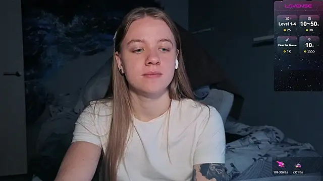 candy maggie online show from 11/25/25, 05:57