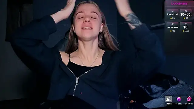 candy maggie online show from 11/04/25, 06:01