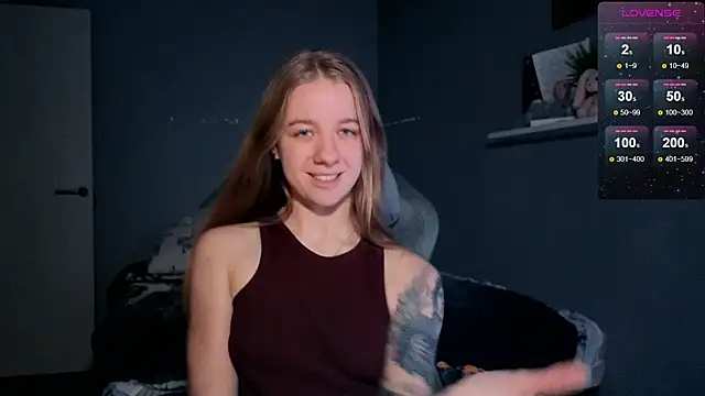 candy maggie online show from 11/10/25, 05:18