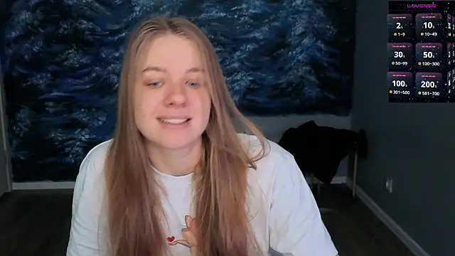 Snapshot of candy_maggie chatting on 02/20/26, 09:22 candy maggie online show from 02/20/26, 09:22