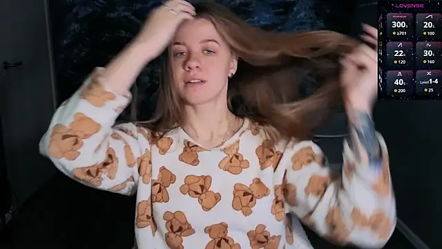 Snapshot of candy_maggie chatting on 02/22/26, 06:49 candy maggie online show from 02/22/26, 06:49