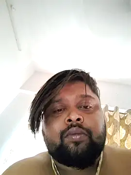 Snapshot of julywwrt chatting on 02/21/26, 08:05 julywwrt online show from 02/21/26, 08:05