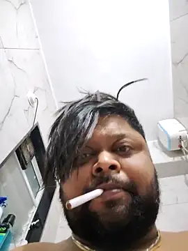 Snapshot of julywwrt chatting on 02/27/26, 02:45 julywwrt online show from 02/27/26, 02:45