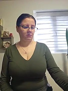 KristenVega online show from 02/17/26, 09:28