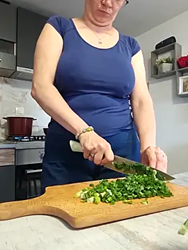 KristenVega online show from 10/30/25, 08:45