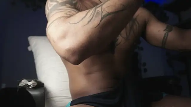 Young laroi online show from 04/17/26, 05:10