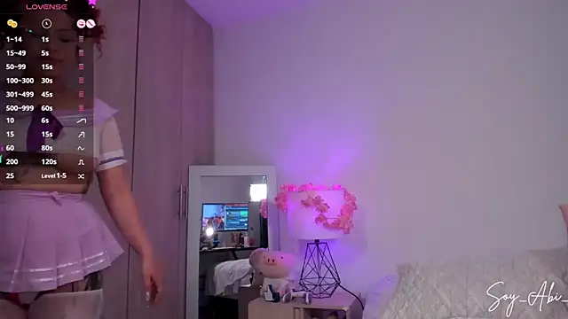 soy abi  online show from 02/22/25, 10:52