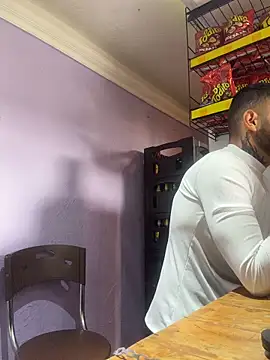  Tomy08calderon online show from 03/01/26, 08:42