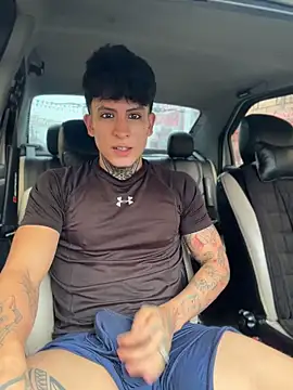  Tomy08calderon online show from 04/15/26, 05:39