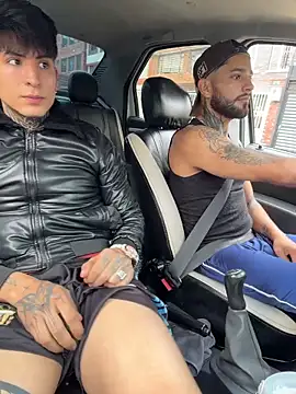 Snapshot of _Tomy08calderon chatting on 11/06/25, 06:12 Tomy08calderon online show from 11/06/25, 06:12