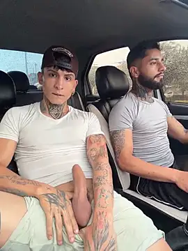 Snapshot of _Tomy08calderon chatting on 10/11/25, 09:27 Tomy08calderon online show from 10/11/25, 09:27