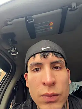 Snapshot of _Tomy08calderon chatting on 12/16/25, 07:40 Tomy08calderon online show from 12/16/25, 07:40