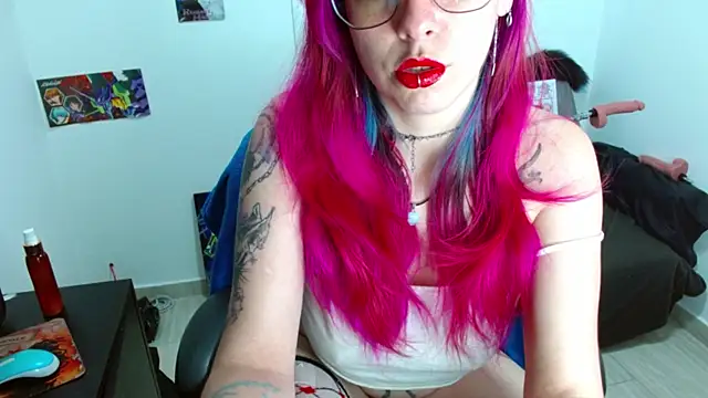Snapshot of natasha_laulau chatting on 04/24/26, 11:51 natasha laulau online show from 04/24/26, 11:51