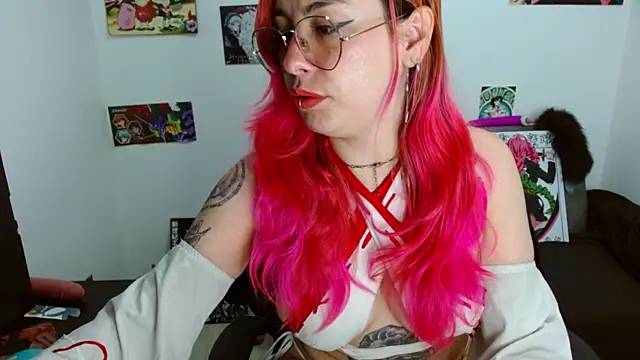 natasha laulau online show from 11/14/25, 11:19