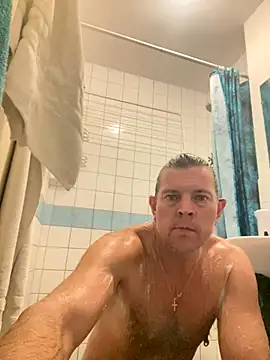 Teddan82 online show from 10/26/25, 12:11