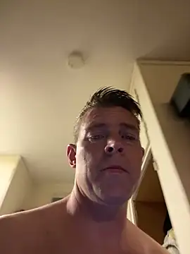 Teddan82 online show from 04/17/26, 10:45