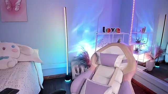 Snapshot of MaveParks_ chatting on 10/02/25, 11:35 MaveParks online show from 10/02/25, 11:35