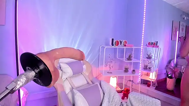 Snapshot of MaveParks_ chatting on 09/24/25, 11:50 MaveParks online show from 09/24/25, 11:50