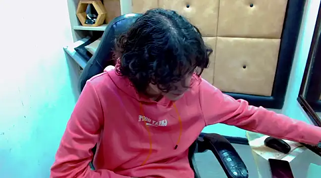 Snapshot of Sr_BonnyEthan chatting on 03/14/25, 01:46 Sr BonnyEthan online show from 03/14/25, 01:46