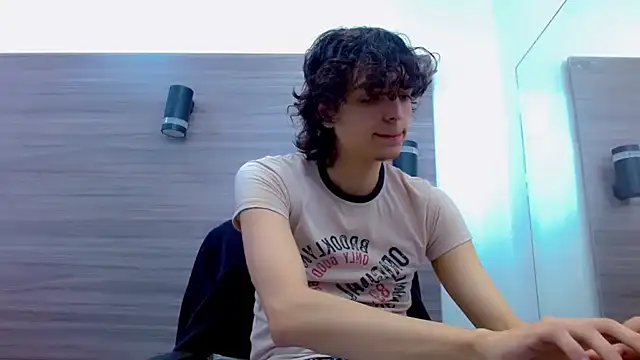 Sr BonnyEthan online show from 04/04/26, 01:17