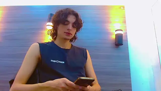 Sr BonnyEthan online show from 05/09/26, 01:03