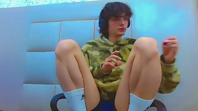 Sr BonnyEthan online show from 02/24/26, 01:01