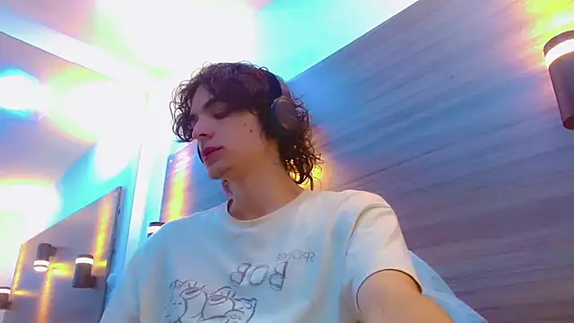 Sr BonnyEthan online show from 05/07/26, 01:03