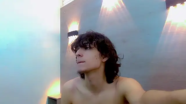 Snapshot of Sr_BonnyEthan chatting on 09/09/25, 01:42 Sr BonnyEthan online show from 09/09/25, 01:42