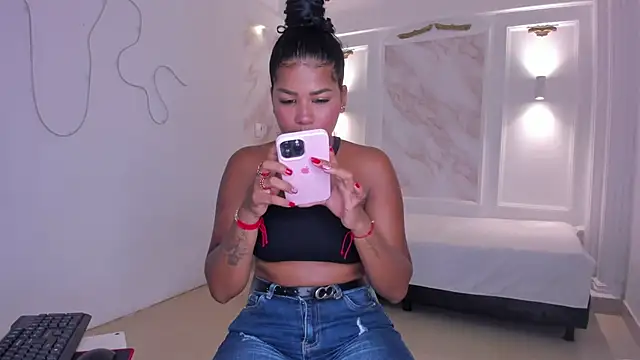 NastassjaCandy online show from 10/15/25, 07:00