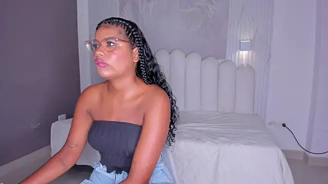 NastassjaCandy online show from 11/04/25, 06:11