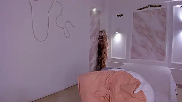 NastassjaCandy online show from 10/28/25, 06:51