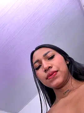 Barbiebrunette  online show from 09/14/25, 02:45