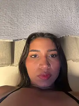 Barbiebrunette  online show from 11/19/25, 02:55