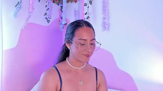 DaraBeckett online show from 02/20/26, 10:12