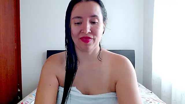 emely sexx20 online show from 11/15/25, 02:10