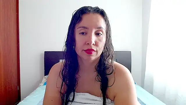 emely sexx20 online show from 10/30/25, 05:21