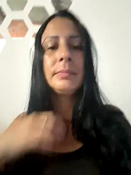 Angelicvill online show from 11/18/25, 10:51