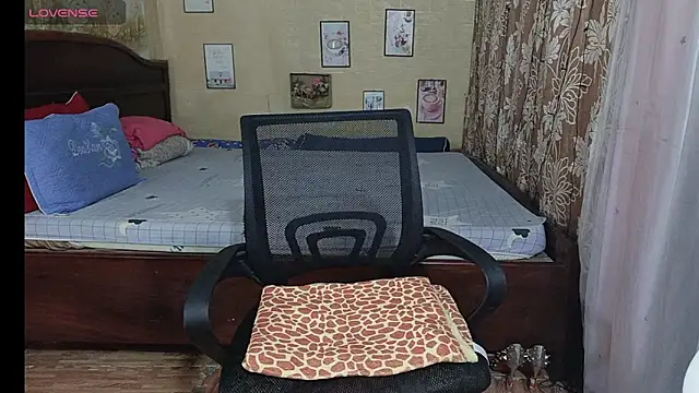 Lanian 99 online show from 11/18/25, 12:04