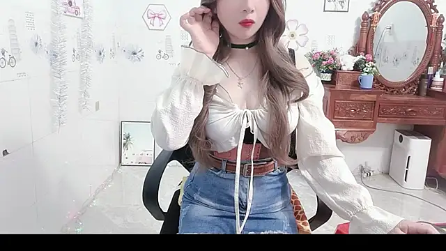 Snapshot of Lanian_99 chatting on 04/24/26, 12:07 Lanian 99 online show from 04/24/26, 12:07